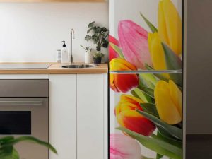 Наліпка на холодильник Тюльпани