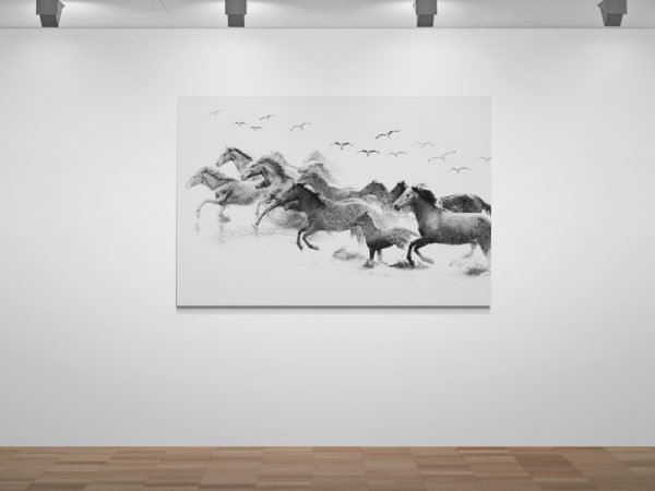 Картина на полотні  Зграя Коней